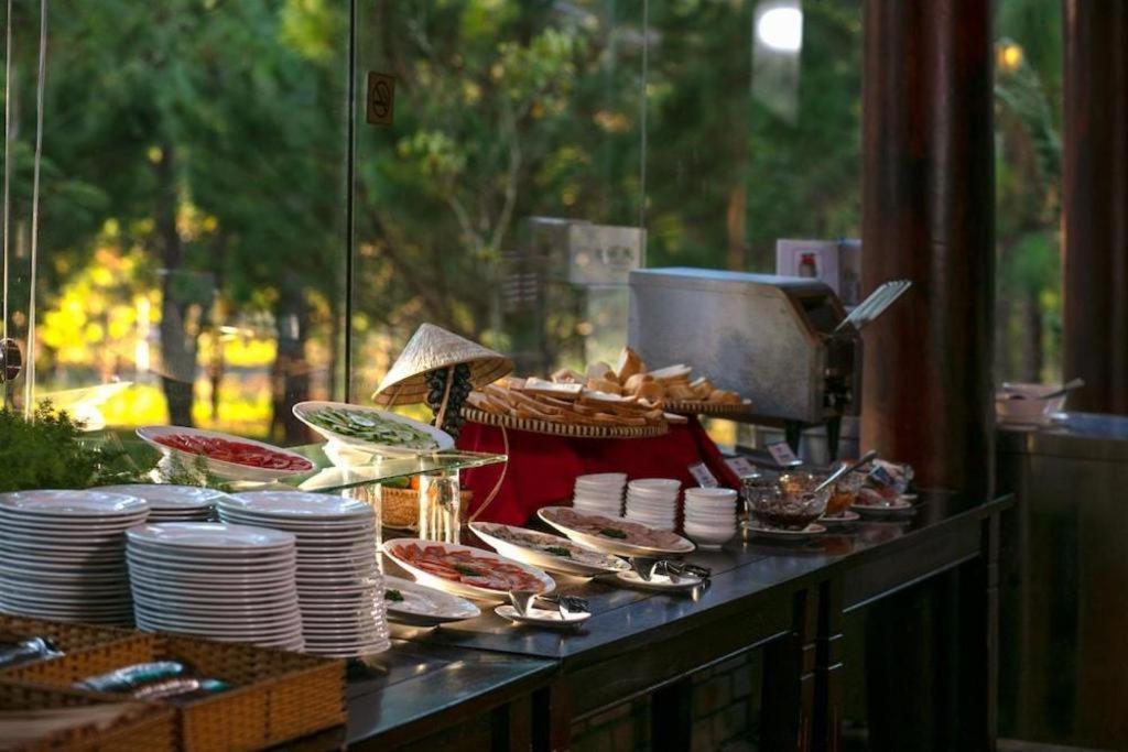 Sam Tuyen Lam Resort Dalat Luaran gambar